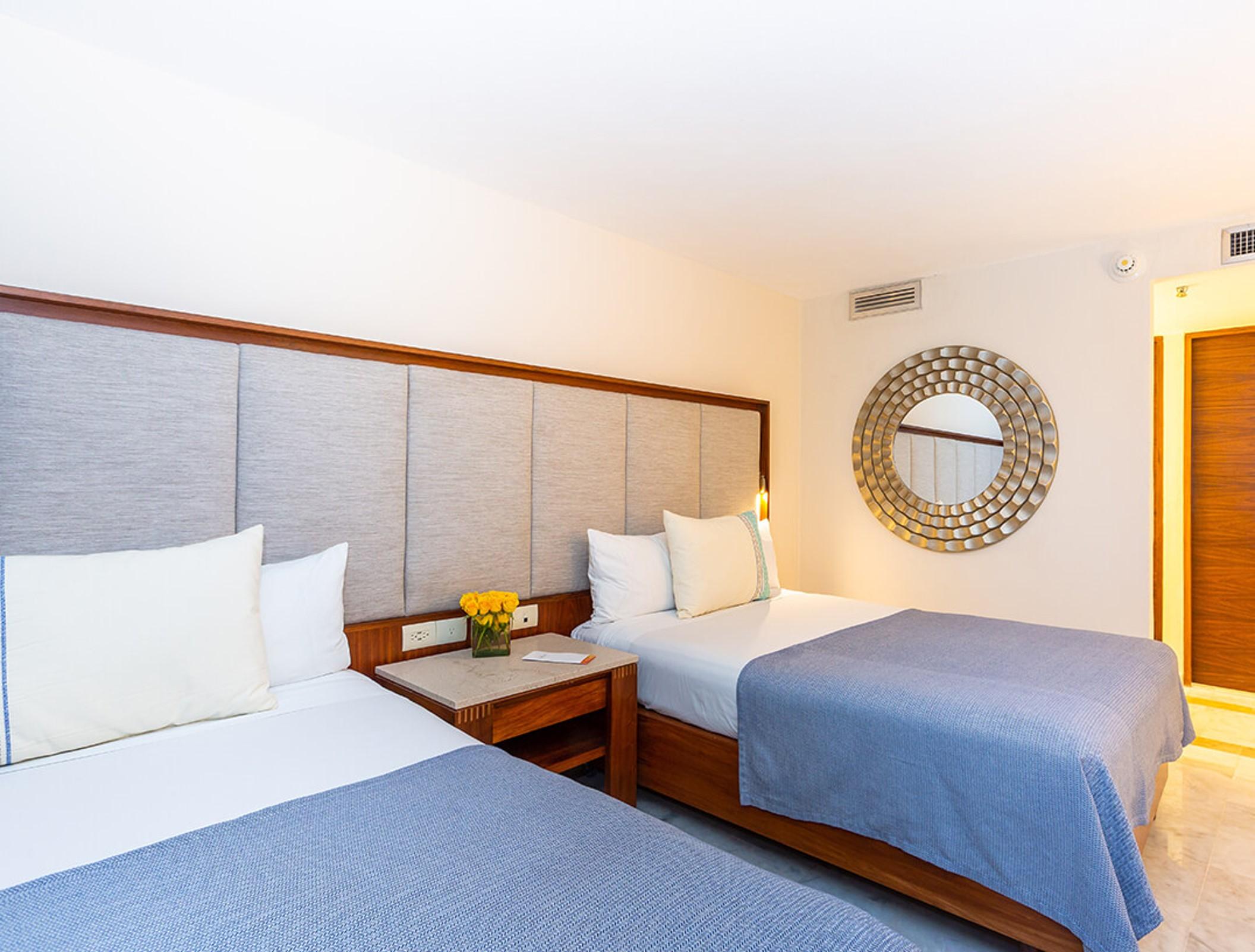 Park Royal 4*