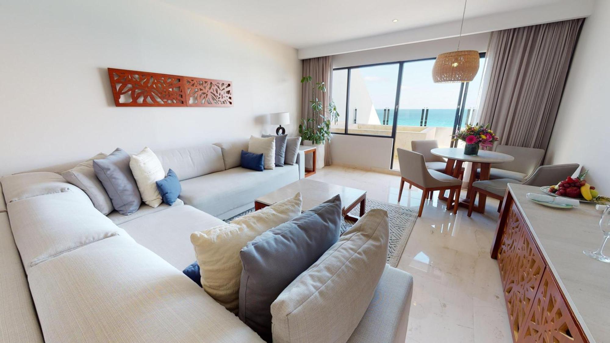 Resort Park Royal Cancun